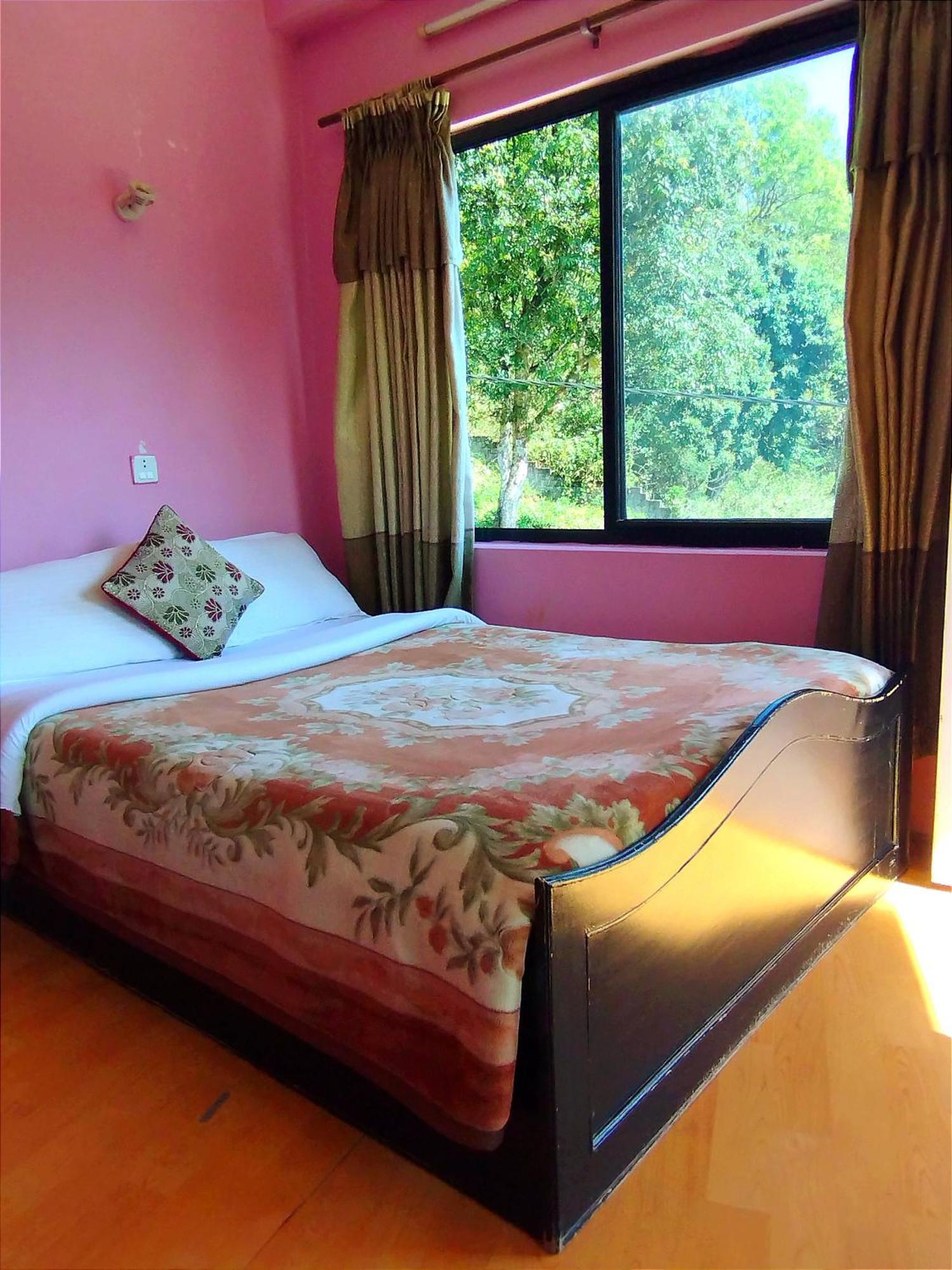 Hotel Santana Pokhara Room photo