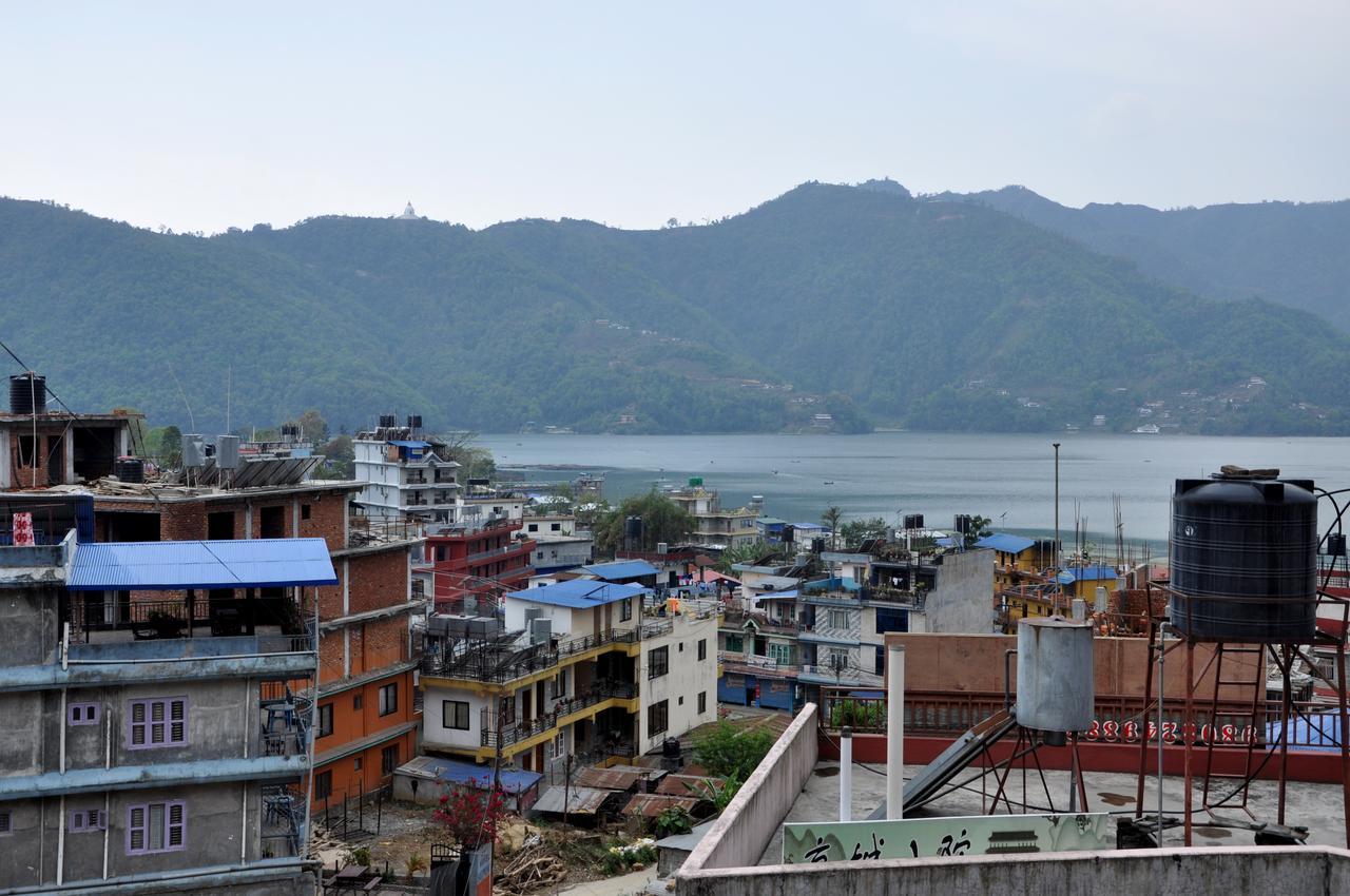 Hotel Santana Pokhara Exterior photo