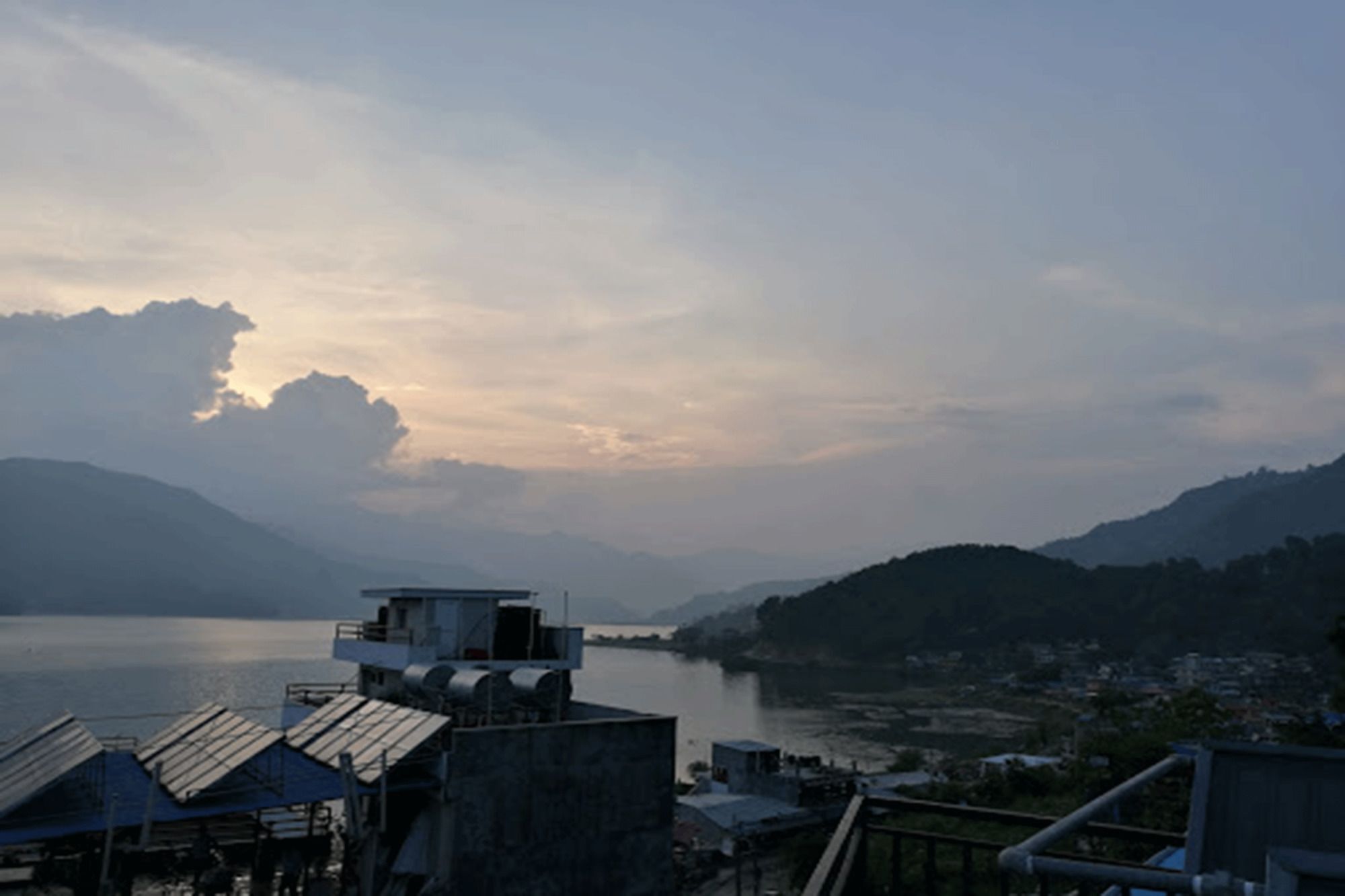 Hotel Santana Pokhara Exterior photo