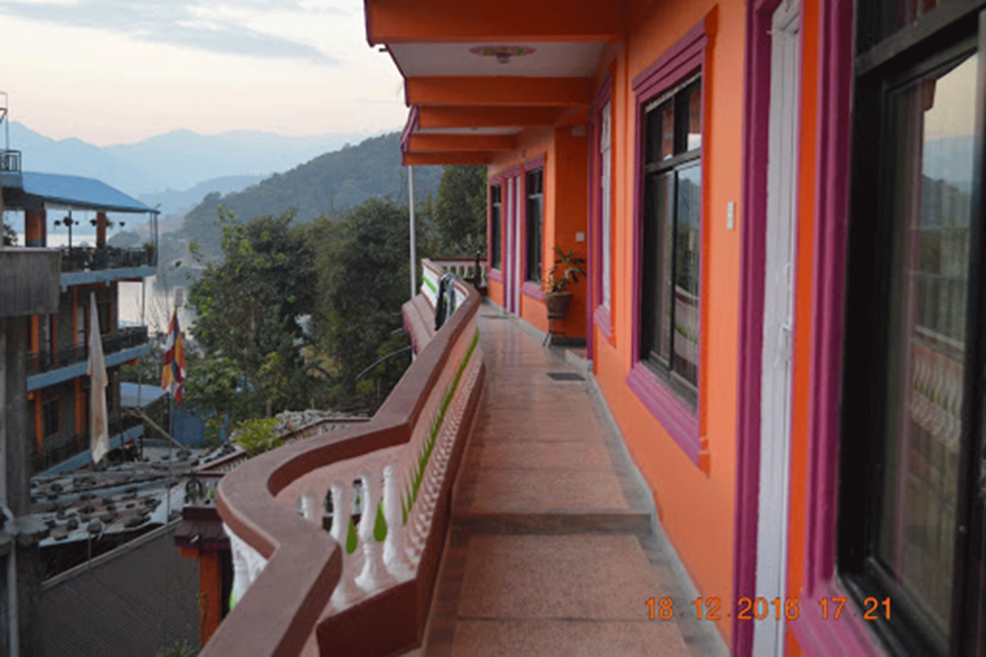 Hotel Santana Pokhara Exterior photo